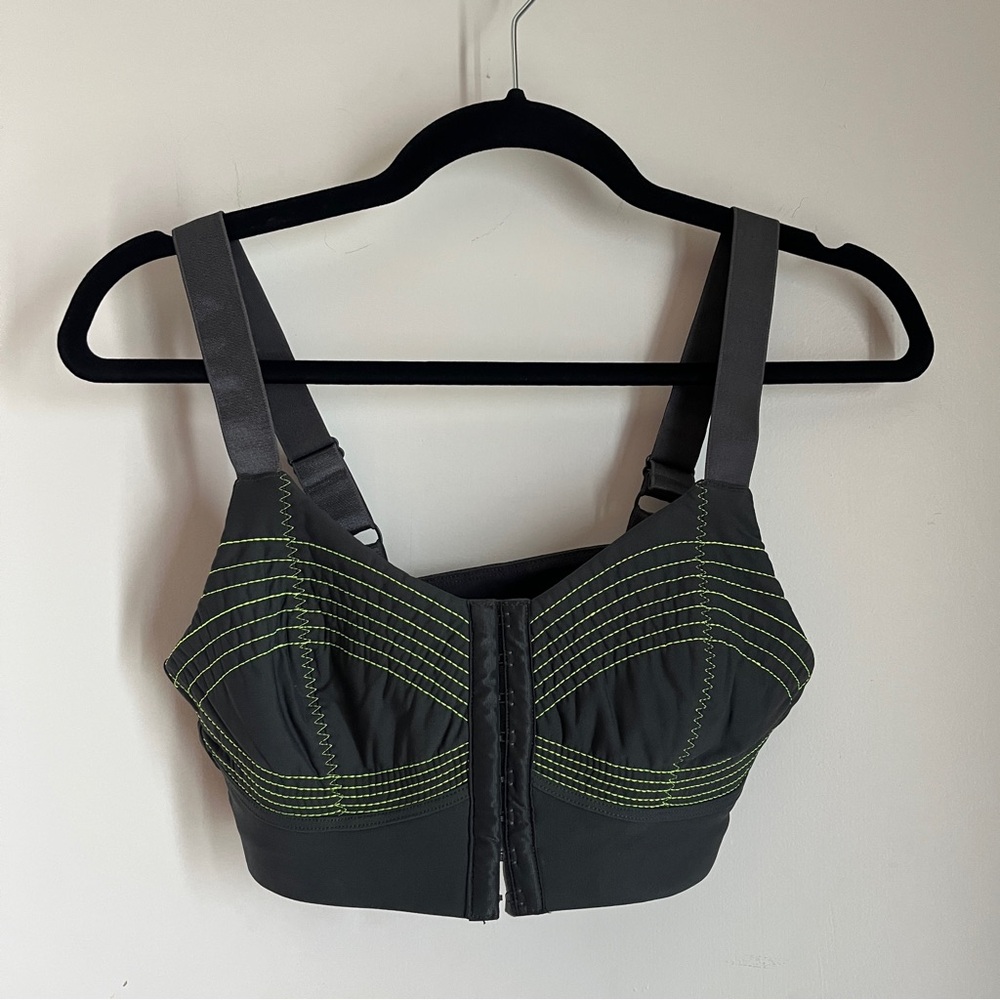 Fabletics Ines Low Impact Sport Bra Gray Green
